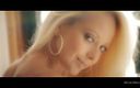 Xtime Network: 흑인 대물 자지에게 따먹히는 아름다운 금발 소녀