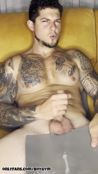 My Big Cock Is Your New Dinner