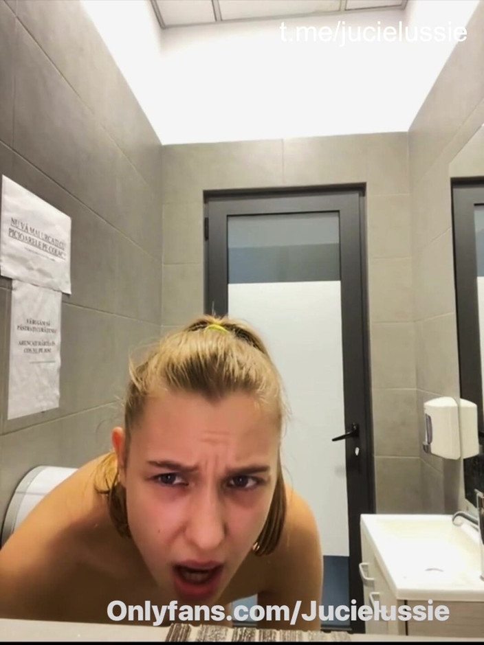 JuiceLussie: Avsugning stor kuk