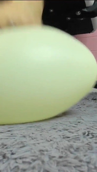 Textura nohama, Hraní s balónkem