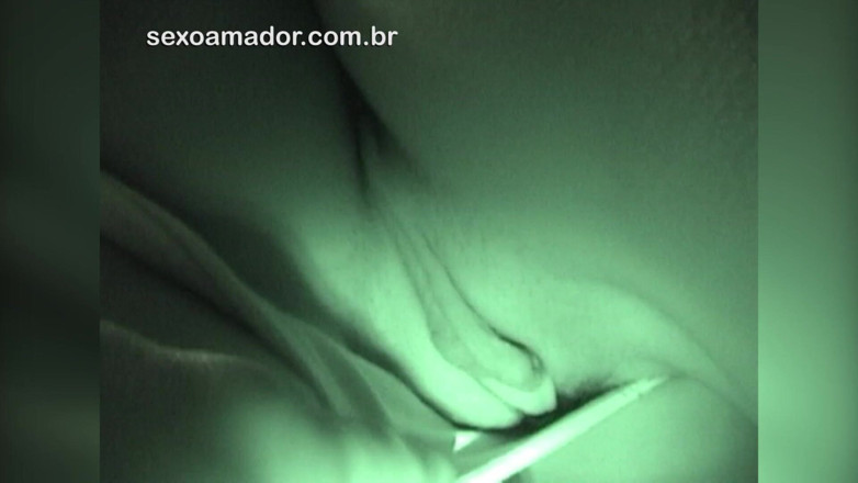 Amateurs videos: Adam genç bir Brezilyalının götüne ve amına parmak sokuyor