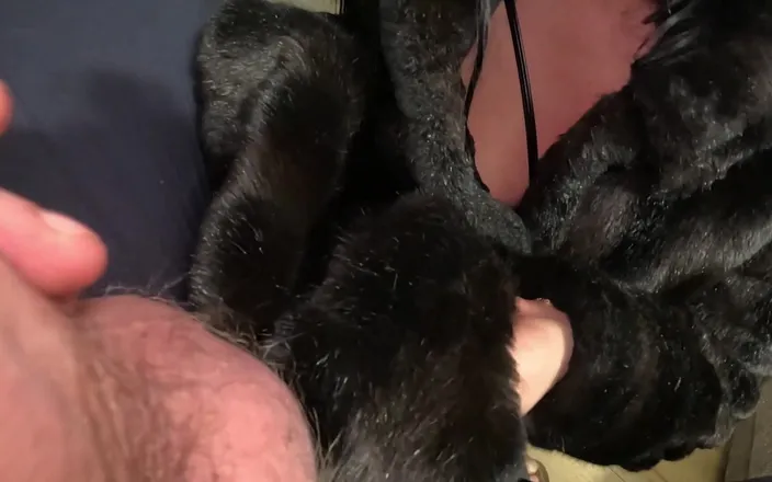 MilfyCalla: Slutty Mature Deep-throat and Cum Play on a Fur Coat 264