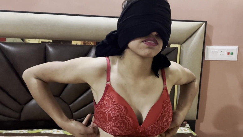 SnowyAir7: Hot Stepmom Seduces Her Stepson