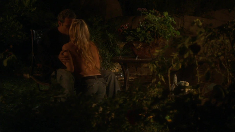 Tight little babes: Blonde hottie meets her best friend outdoor and gets fucked...