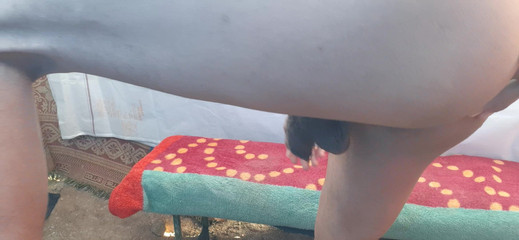 Che: Masáž černé díry a prstění zadku