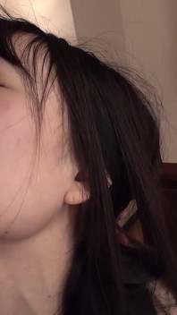 Ela é uma beleza de pele clara com peitões! - yui-py