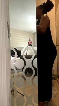 Jack off la Fundul meu chel humongous, episodul 1049