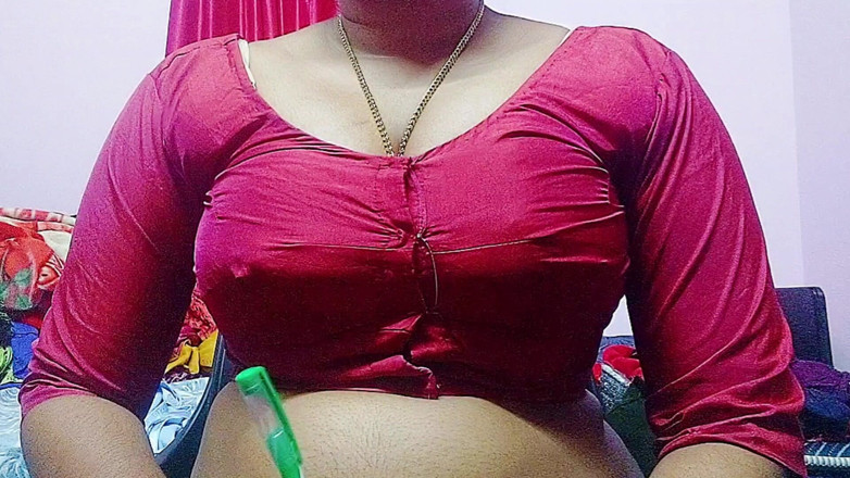 Desi Mohini: Chàng trai Ấn Độ làm tình với bạn của vợ