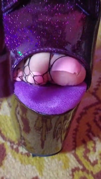 Dominatix Eva Latex Femdom Fetish Purple Rubber Big Ass MILF BDSM Solo Fuck Machine Hot High Heels