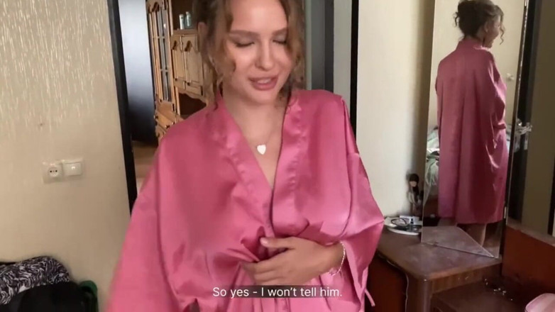 Alexa Poshspicy: POV: Macocha Alexa-poshspicy tryska na moją twarz po tym, jak...