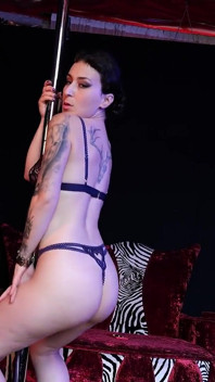 The Pole Dancer Get Naughty
