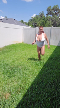 Omw to Milker Mog Everyone at the Pool