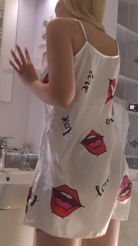 Hot Sexy Beautiful Blonde with All Natural Big Tits Comes for a Fashion Try on Haul Turns Into Softcore Porn Casting
