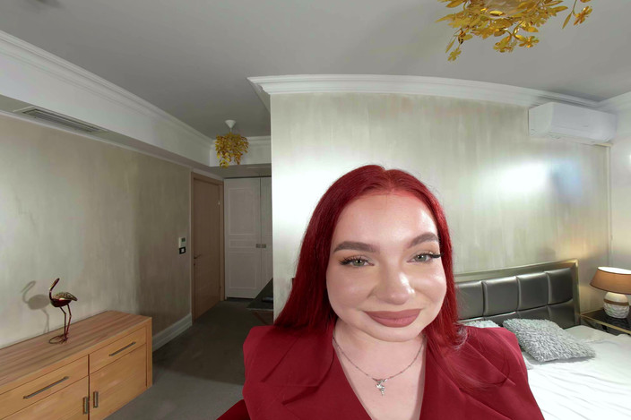 VRoomed: Her First Dance