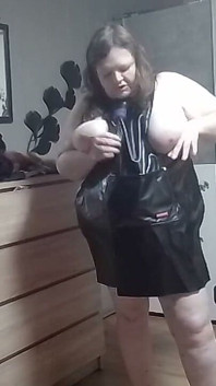Black Lacquer Apron