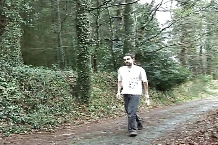 Planete Francaise: Denna bystiga slampa knullade sin granne