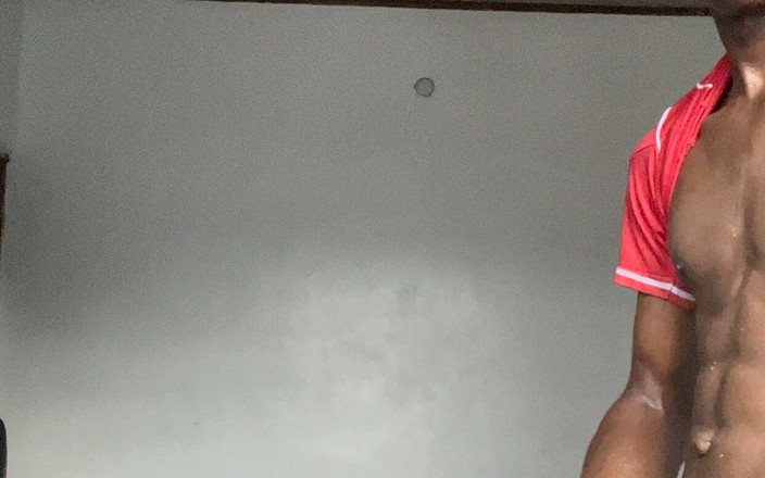 Sexual_the_addict: Brácha byl příliš dlouhý na to, aby se do ní...