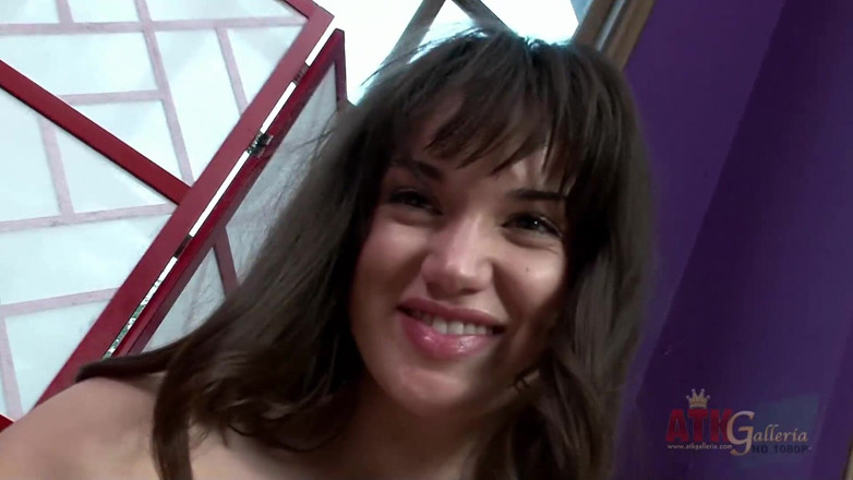 ATKIngdom Fans: Interview video with Paris Lincoln
