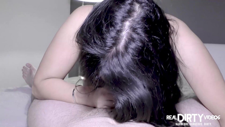 Real Dirty Videos: विशाल गांड वाली लैटिना valerie kay बड़ा गोरा लंड निगलती है