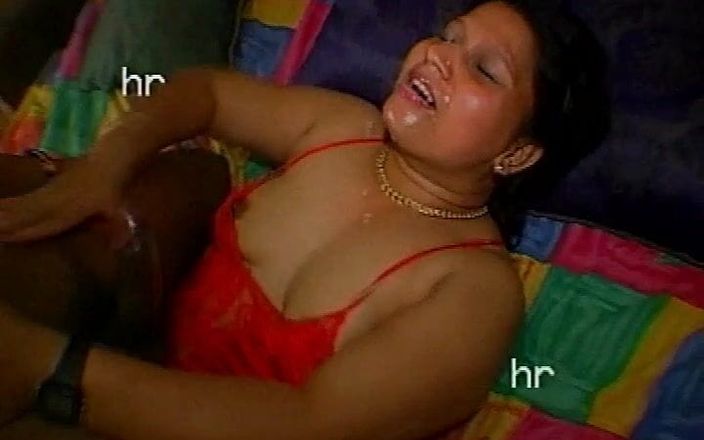 Hans Rolly: Amador dos anos 90 - a vizinha quer ser uma estrela pornô...