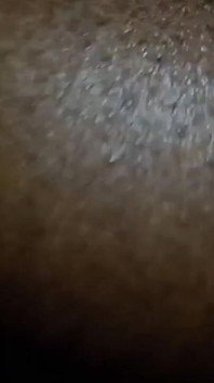 Close-up de sexo caseiro, bbc vs buceta cremosa molhada