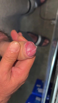 Garage Masturbate