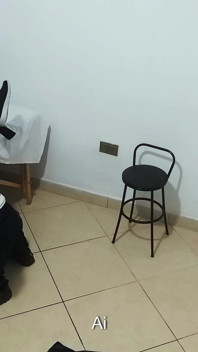 Vyhledávání na letišti vede cestující k sexu, aby se vyhnul zatčení.