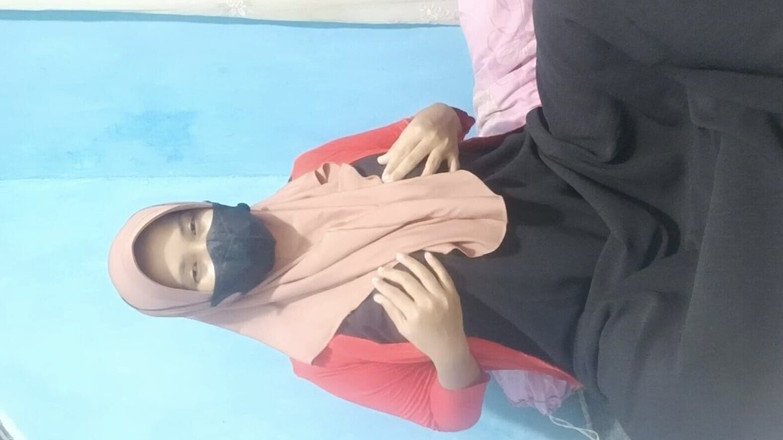 Rania: Gadis Jilbab Masturbasi Haus Kehangatan