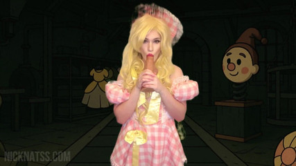 Natalie Napoli: La fábrica de juguetes muy asusta