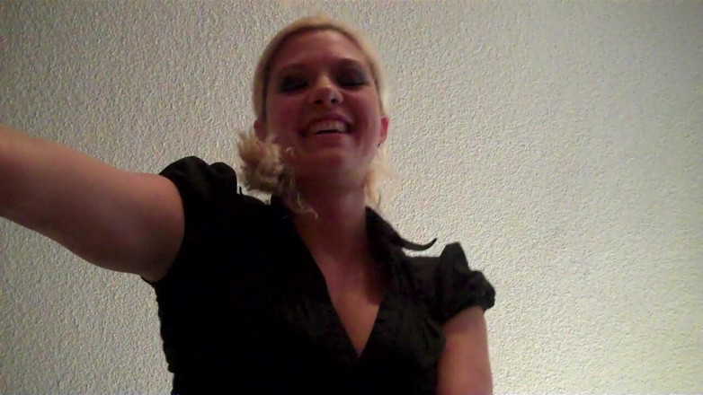 Cryptostudios: Tabitha giantess 93