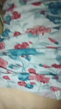 बड़ी गांड वाली चोदने लायक मम्मी को ढेर सारा हॉट वीर्य पसंद है! रसदार महिला को बहुत सारा वीर्य चाहिए!