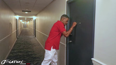 Jonathan Jordan: Maya Farrell 大黑情人