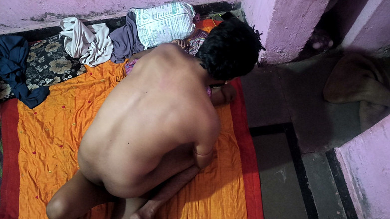 Amarjit2526: मेरी सौतेली मम्मी के पास इतनी बड़ी, गोल गांड है कि जब भी मैं उसे अपने लंड के आसपास लेती हूं तो सख्त हो जाती है