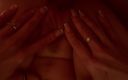 Red2Wet: Extreem close-up poesje en anale milf neuken