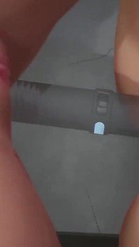 Close-up lesbische dubbele dildo neuken