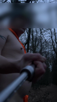 No limit cbt slave: Promenade nue, true forrest