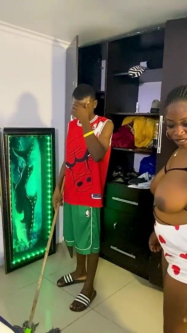 Gbese Africa: Ebony Pussy Pounding by a Giant Dick