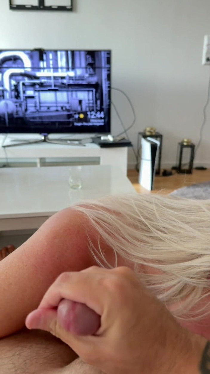 Barre: Blonde Analt SquirtingとGolden Showerとのコンピレーション