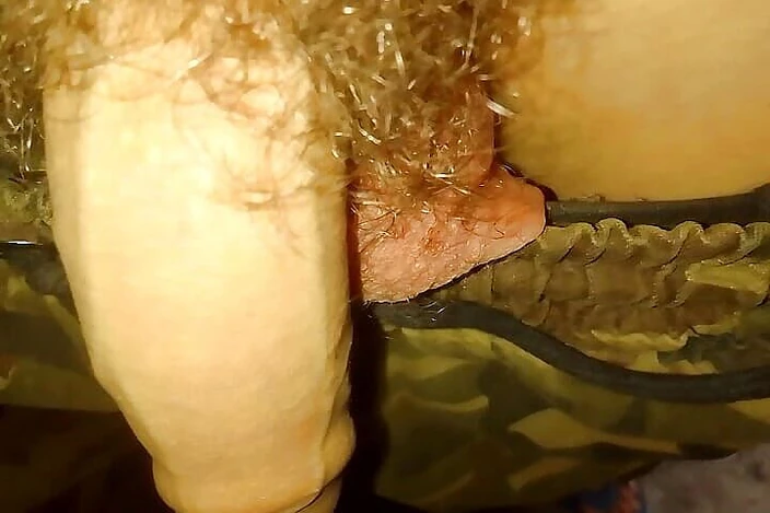 Gangbang straight: POV, pisse dans le verre