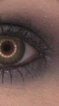 Olhe nos meus olhos com Sinn Sage