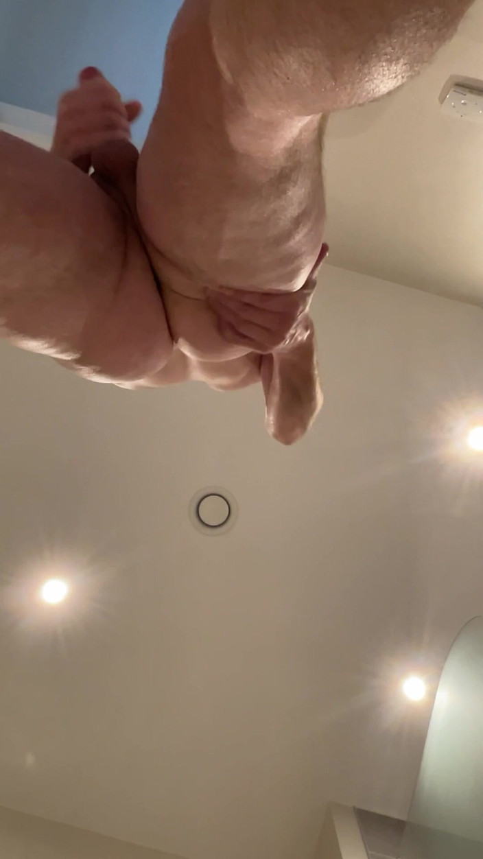 Buggiesmugglr: You Ready for Me to Cum on Your Face?