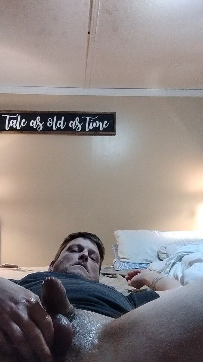 Mofarmer92: Když přemýšlím o sissy ježdění na mém péru