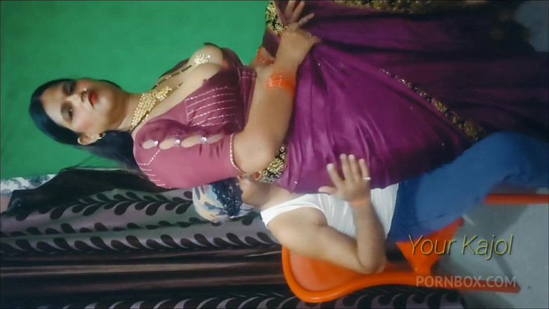 Lustykajolbhabhi: Kajol yenge ko taang uthakar choda