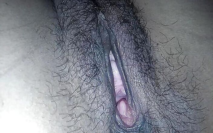 Desi girl ritu: 自宅でのDevar Vabiの朝のセックス