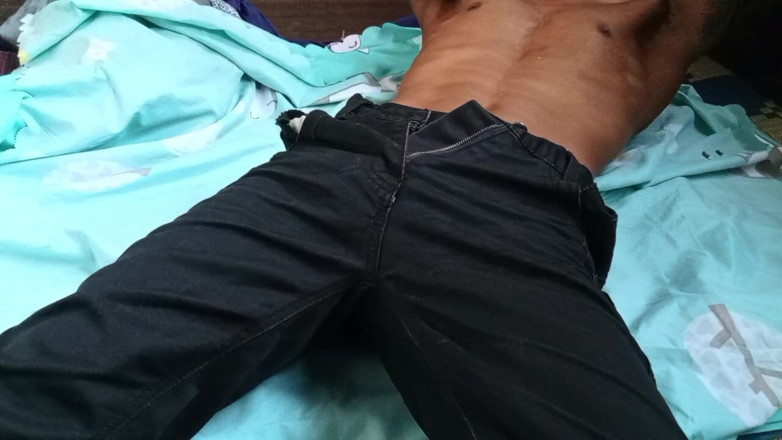 Eagle1800: Young Gay Boy Part(1)