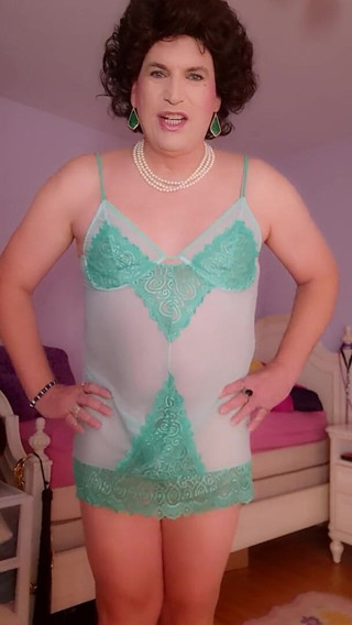 Victoria Lecherri: I want to wear this for you!