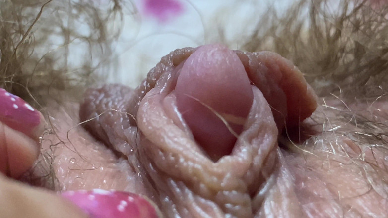 Cuteblonde666: Cận cảnh âm vật lớn 4k