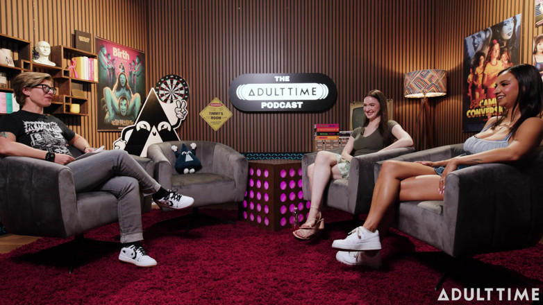 Adult Time Podcast: Hailey Rose ve Hazel Moore Short Kings, Ücretsiz Kullanım ve Coregasms |...