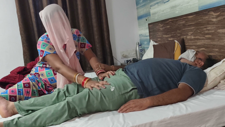 BadMash_Bhabhi: Father-in-law and Daughter-in-law
