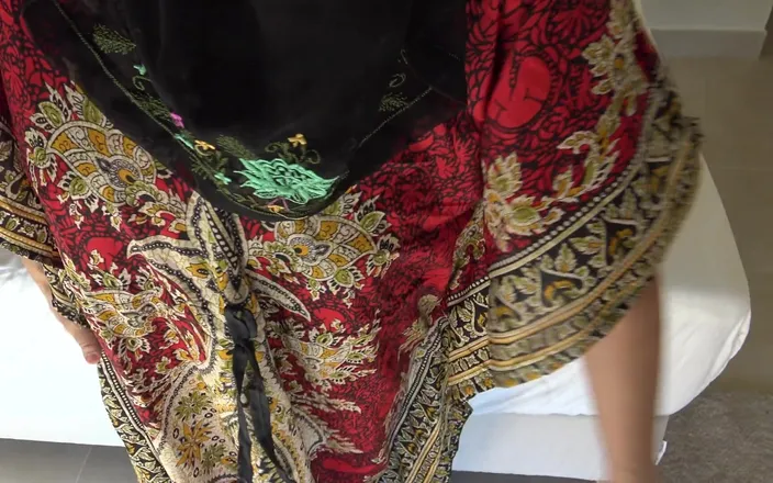 Souzan Halabi: First Time Sex with a Turkish Muslim Slut in Germany